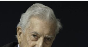 MARIO VARGAS LLOSA MURIÓ EN SU PROPIA NOVELA
