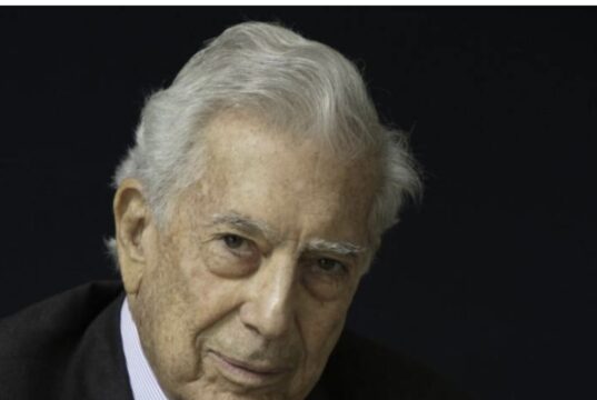 MARIO VARGAS LLOSA MURIÓ EN SU PROPIA NOVELA