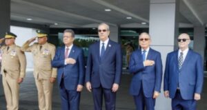 NUEVE ACCIONES PARA FRENAR LA INMIGRACIÓN ILEGAL QUE PODRÍAN PROPONER LOS EXPRESIDENTES.-