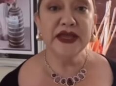 DIPUTADA  ESTEVEZ MUESTRA LOS GOLPES LE PROPINARA OFICIAL DE LA SEGURIDAD DE ABINADER