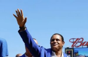 SAMMY SOSA EXALTADO AL SALÓN DE LA FAMA DE LOS CUBS.