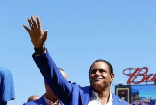SAMMY SOSA EXALTADO AL SALÓN DE LA FAMA DE LOS CUBS.