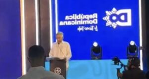 BUENAS NOTICIAS JUAN BACALARI CONFIRMA EN FERIA ASONAHORES: “EL TURISMO YA ALCANZÓ EL 19 % DEL PIB”.