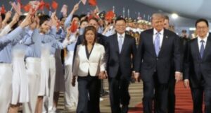 POR QUÉ XI NO FUE AL AEROPUERTO A RECIBIR A TRUMP ?