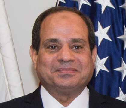 Al Sisi pide aval para defender a Arabia Saudita Abdel Fattah al Sisi en el Pentágono el 5 de abril de 2017; retrato de archivo, no de su discurso del 17 de octubre de 2026.