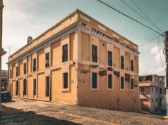 La Otra Banda impulsa hermanamiento con San Germán, Puerto Rico Fachada de la antigua Casa Alcaldía de San Germán, Puerto Rico, fotografiada en agosto de 2025.