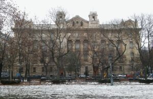 Edificio del Banco Nacional de Hungría en Budapest, fotografiado en diciembre de 2019.
