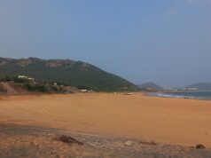 Playa de Jodugullapalem en Visakhapatnam, India; fotografía de archivo del 24 de enero de 2024.