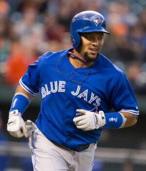 Emilio Bonifacio con los Toronto Blue Jays el 22 de abril de 2013; fotografía de archivo de Keith Allison.