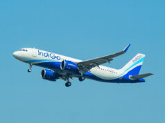 Airbus A320neo de IndiGo en aproximación a Delhi; fotografía de archivo del 20 de octubre de 2023.