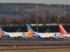 Aviones Boeing 737 de Jet2 estacionados en Birmingham; fotografía de archivo de enero de 2024.