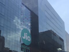 Jio abre la mayor oferta pública de India Edificio de Jio en Reliance Corporate Park, Navi Mumbai, India.