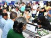 Feria turística reúne 5,000 vacantes en La Romana Personas participan en la jornada de empleos turísticos realizada en La Romana