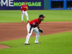José Ramírez, antesalista dominicano de los Cleveland Guardians, durante un juego de la temporada 2026