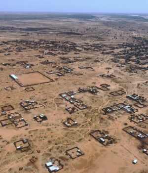 Vista aérea de un barrio de las afueras de Nyala, Darfur del Sur, Sudán; fotografía de archivo de 2018.