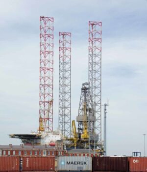 Plataforma Prospector 5 en Parkeston Quay, Reino Unido, fotografiada por Glyn Baker en junio de 2020.