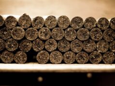 Valoran en más de RD$40 millones decomisos de puros y mamajuana en La Altagracia Puros artesanales fotografiados en La Romana en 2011; imagen de archivo alusiva al tabaco.