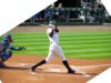 Raimel Tapia y Albert Abreu, Peloteros Estrella de la Semana Raimel Tapia bateando con los Rockies de Colorado el 1 de octubre de 2017; fotografía de archivo.