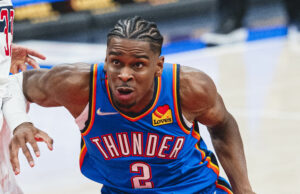 Shai Gilgeous-Alexander con uniforme de Oklahoma City Thunder en enero de 2022; fotografía de archivo de All-Pro Reels.