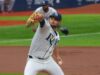 El lanzador zurdo Shane McClanahan con el uniforme de los Tampa Bay Rays durante un juego de 2026