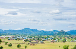 Paisaje de Zing, en el estado nigeriano de Taraba; fotografía de archivo de octubre de 2022.