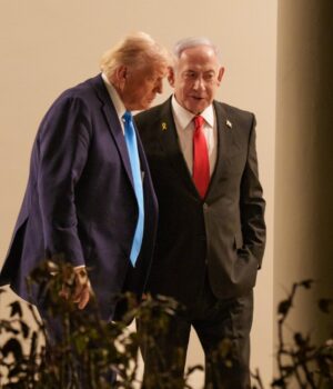 Donald Trump y Benjamin Netanyahu en la Casa Blanca el 4 de febrero de 2025; fotografía de archivo de Dan Scavino.
