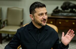 Zelenski afirma que EE. UU. reanudó el intercambio de inteligencia Volodímir Zelenski en la Casa Blanca el 17 de octubre de 2025. Foto: Daniel Torok / Casa Blanca.